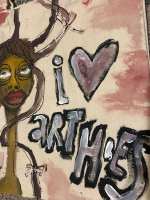 “I ❤︎ art hoes”