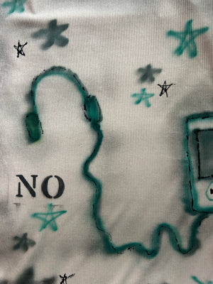 “No I’m listening to my music. Don’t talk ” Tee
